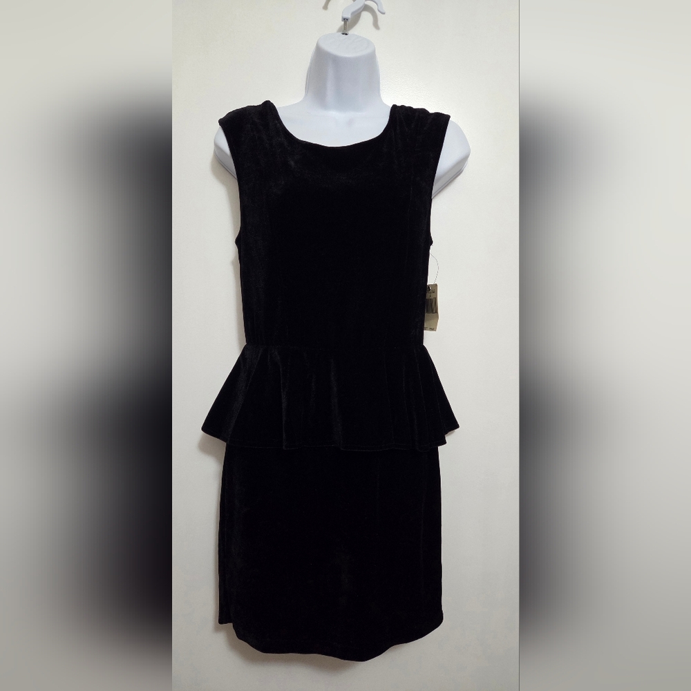 Guess Black Velvet Peplum Dress Size 6 NWT